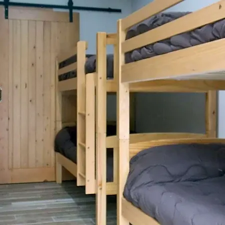La Cala Hostel